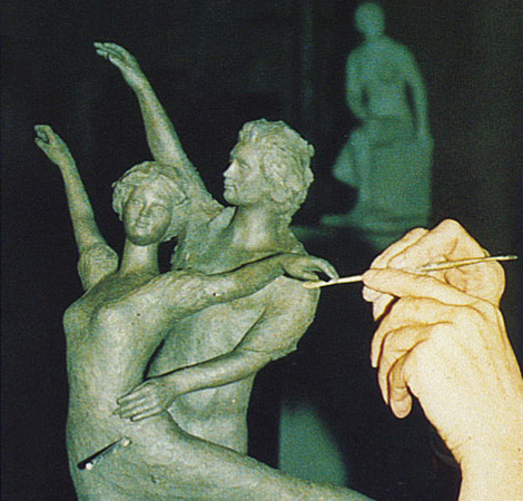 Programa de l’exposició “Àngela Ubasart Bronze-Bronze”, inaugurada el 12 de desembre de 1990, a les sales d’exposició de la Cambra Oficial de Comerç i Indústria de Terrassa